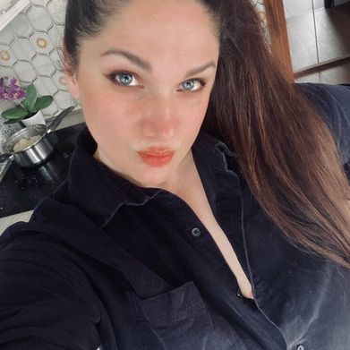 Mia Preston (mia.preston) Header Photo Added 2025-11-22