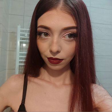 Marika (marikof18) Profile Photo Added 2025-03-08