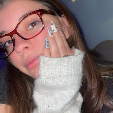 Angelica🍓 (la.ange06) Profile Photo Added 2025-05-31