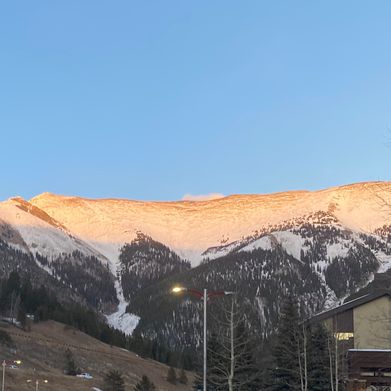 TSBJQueen (tsbjqueen) Header Photo Added 2024-09-13