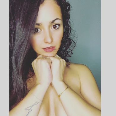 🦋 CRISTINA 🦋 (cristineni34) Header Photo Added 2024-08-17