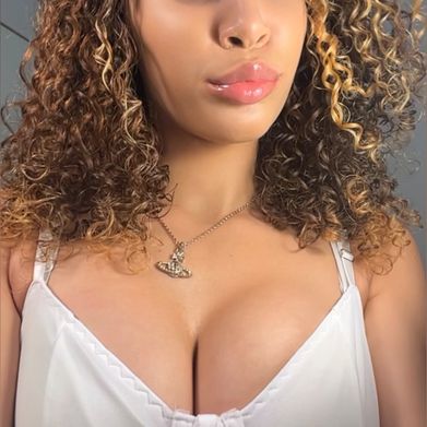 Seyvn (sexyseyvn) Profile Photo Added 2025-09-17