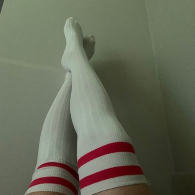 Katie Kate (katie_kate_k) Header Photo Added 2025-08-15