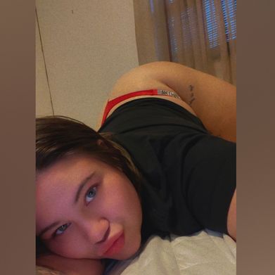 Emily Bagley (lavlilac69xoxo) Profile Photo Added 2025-09-13