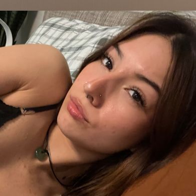 Jadeeee 🐥 (tinyjadeeee) OnlyFans profile photo