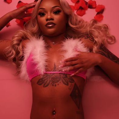 ROSAY (riahrosay) Header Photo Added 2024-06-02