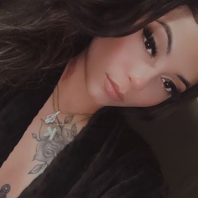 Queen 💛 (queennnkay19) OnlyFans Profile Image