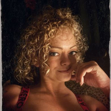 OnlyFans Model Alora Lily (alorahasfans) Profile Image