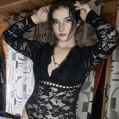 Panelbeater Princess 🖤 (panelbeater_princess) Profile Photo Added 2025-03-20