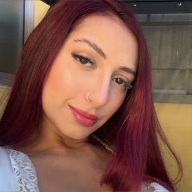 JÚLIA LUPATO (julialupato) Profile Photo Added 2025-05-18