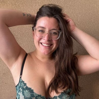 Luciana😉 (lucianasteele) Profile Photo Added 2025-03-24