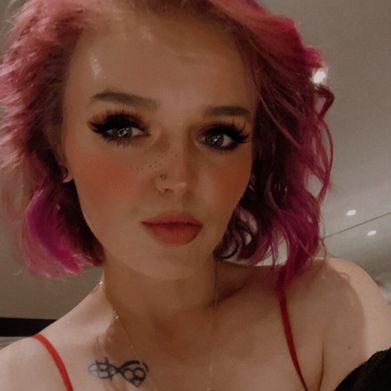 ✨ Enchantingly Emily ✨ (enchantinglyemily) Profile Photo Added 2025-03-04