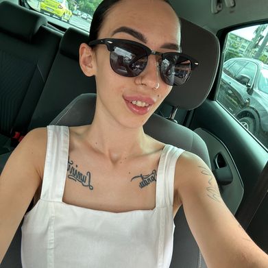 Celine_Roxelle (celine_roxelle) Profile Photo Added 2025-09-15