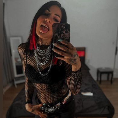 Jenny 🖤 (jennyjenoff) OnlyFans Profile Image