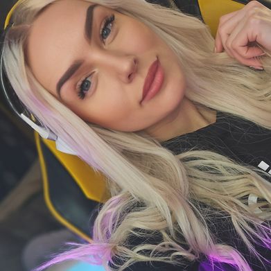 Carms (itscarms) Profile Photo Added 2024-08-21