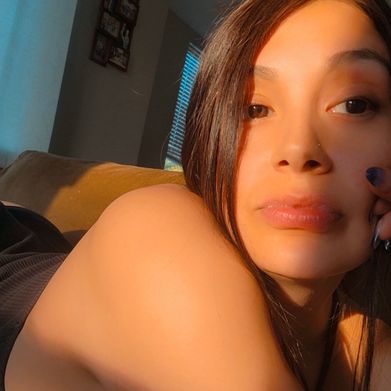 Phoenix (phenixpluma) Header Photo Added 2025-05-21