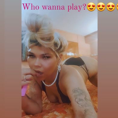 Seara Liz (iceyhotxo) Header Photo Added 2024-09-10