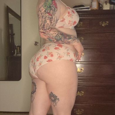 Holly <3 (sillylilchub) Profile Photo Added 2025-12-01