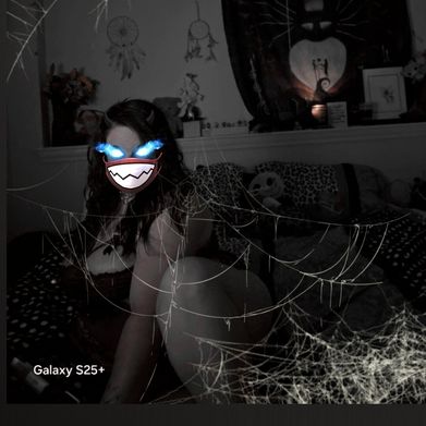 Pumpkin Gray (curvybratbabe71) Header Photo Added 2025-07-31