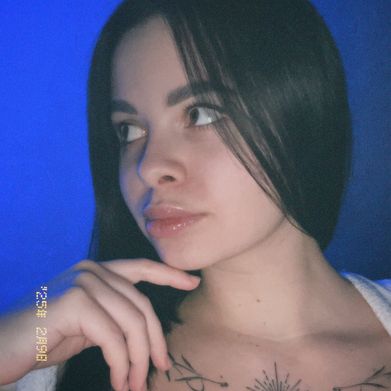 Dilya ❄️ (dilyasnow) Header Photo Added 2025-05-01