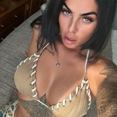 Elodie (justelodie) Profile Photo Added 2025-04-16