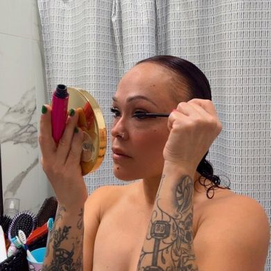 Johanna (johanna41) Profile Photo Added 2025-10-10