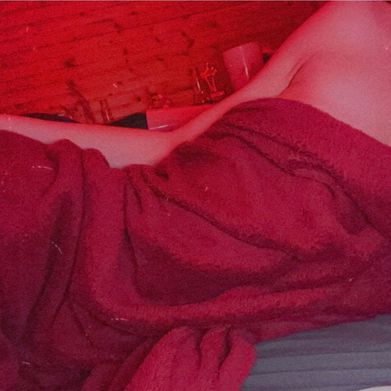 Sophia Simon (simonsayssophia) Header Photo Added 2024-06-28