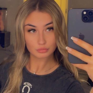 Lana Sins (lanasins) Profile Photo Added 2025-11-22