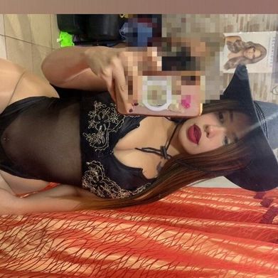 Steffy (steffymendoza) Header Photo Added 2025-11-12