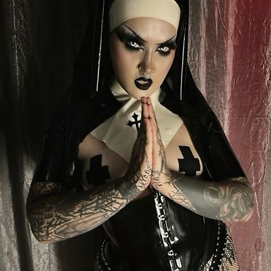 Miss Evilia 💋 (missevilia) Profile Photo Added 2025-01-23