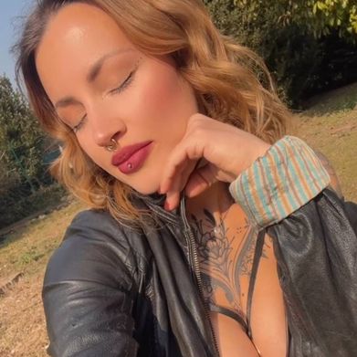 Alice 💓💎 (alicecattaneo) Profile Photo Added 2025-02-26