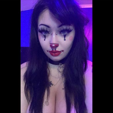 🎪❤︎𝓑𝓪𝓽 𝓽𝓱𝓮 𝓒𝓵𝓸𝔀𝓷❤︎🦇 (lilclownbat) Profile Photo Added 2025-01-02