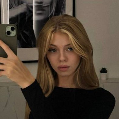 Lia (jmenujuselia) Profile Photo Added 2025-01-06