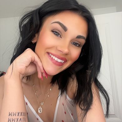 Rebel Roxie 🖤 Added Photo on 2025-03-24