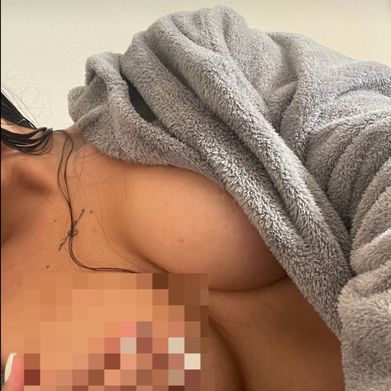 Shy-bunny (shy-bunny-00) Header Photo Added 2025-09-25