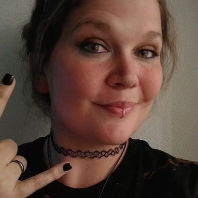 BoredWifeyxxx (bored_house_wife) Profile Photo Added 2024-07-17