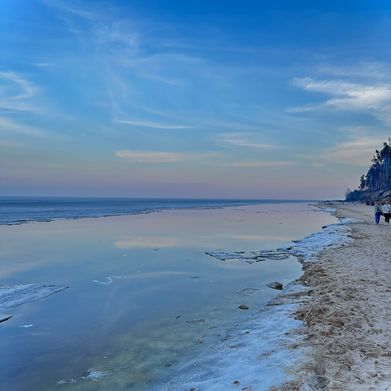 Simply Sweet Anissa 🌸 (simplyanissaa) Header Photo Added 2025-03-13