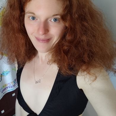 OnlyFans Model Kinky Ginger (kinkyginger23) Profile Image