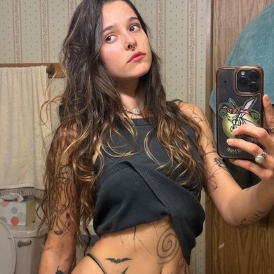 Lily Strange (lilystrangeink) OnlyFans Profile Image