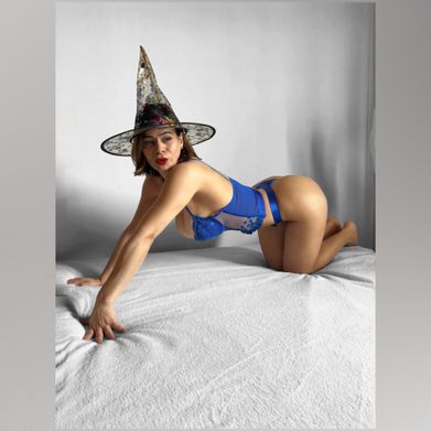 𝐁𝐀𝐑𝐁𝐋𝐀𝐊 Added Photo on 2024-10-22