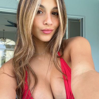 Ella🧸 Added Photo on 2024-12-16