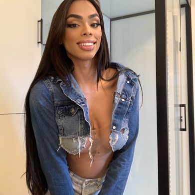 Ashiley (ashileycolle) OnlyFans Profile Image