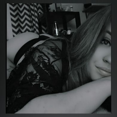 B. (thatbossbtxhbri) Header Photo Added 2025-05-06