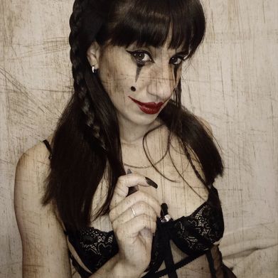 💌Bella💌 Added Photo on 2024-10-15