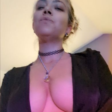 lain (violain) OnlyFans profile photo