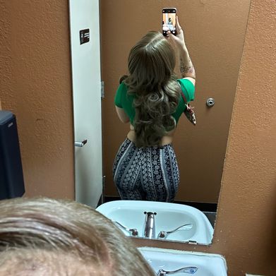 Olyvia (heaven2sent) Header Photo Added 2025-02-03