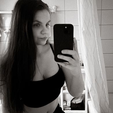 m a r y . Added Photo on 2025-09-17