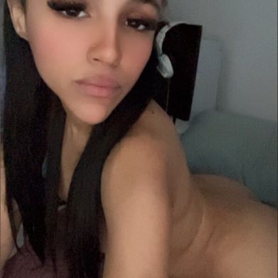 OnlyFans Model Samantha Leanne✨👸🏽 (baddestbrunette) Profile Image