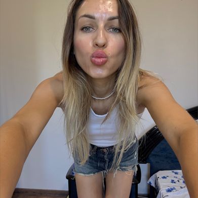 OnlyFans Model Vicky White (vickywhite_x) Profile Image