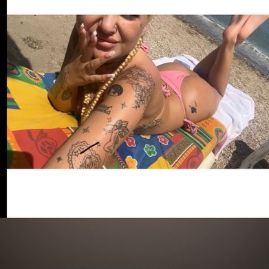 Leah (leahtormey12) Header Photo Added 2024-08-17